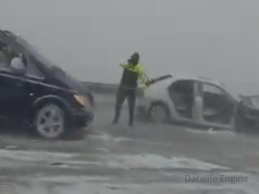 10 avtomobil yük maşınına çırpılıb - 1 nəfər ölüb (VİDEO)