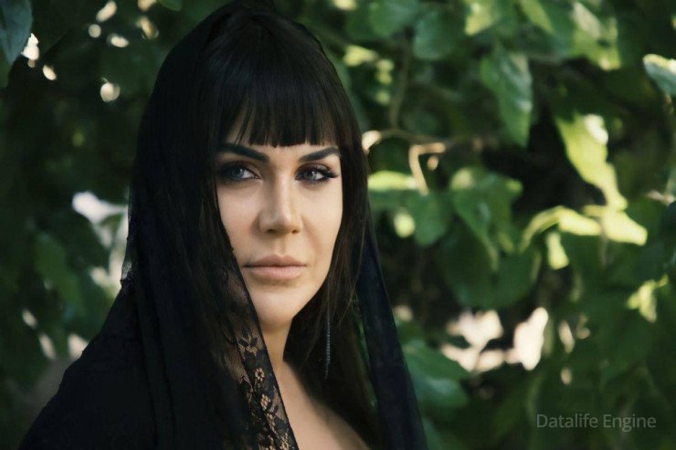 Xatun qardaşı vəfat edəndən sonra səhnəyə qayıtdı - FOTOLAR