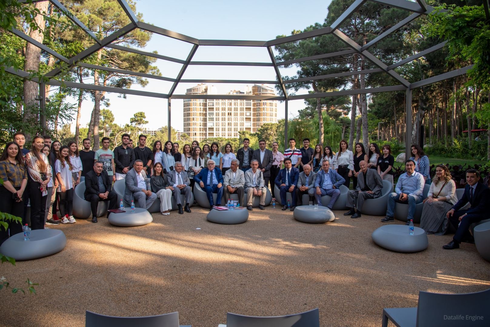 "Ədəbiyyat həmişə ən vacib söz azadlığı platforması olub" - ADA Universitetində şeir gecəsi keçirilib