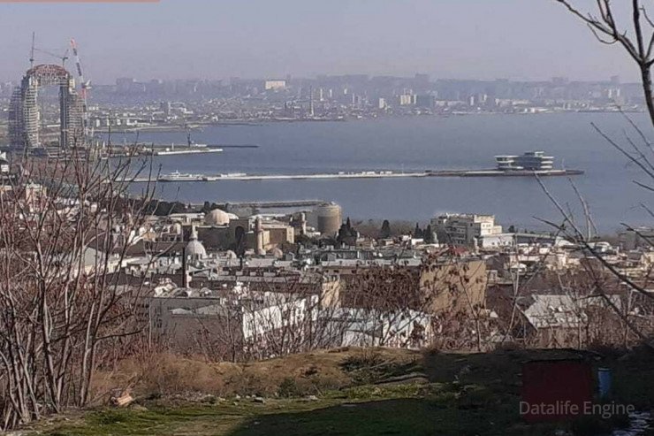 Bakıda ŞOK ELAN: 25 milyona torpaq satılır