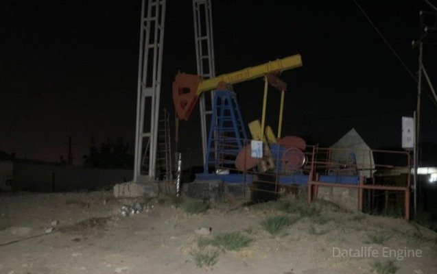 Bakıda yeniyetmə anasını söyən kişini öldürdü