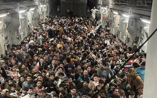 Kabildən qaçışın fotosu...