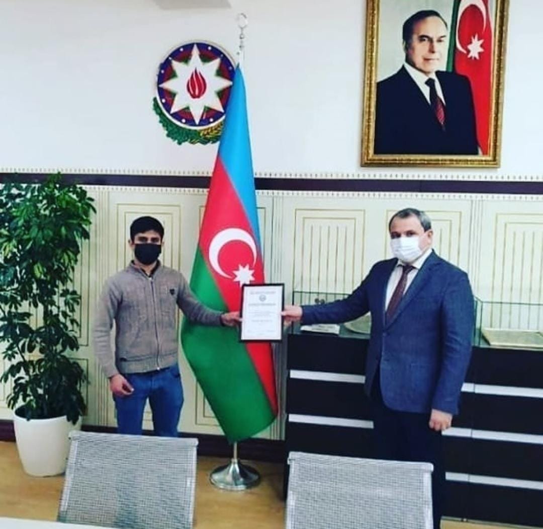 İtkin düşən tələbənin dənizdə meyiti tapıldı-FOTO