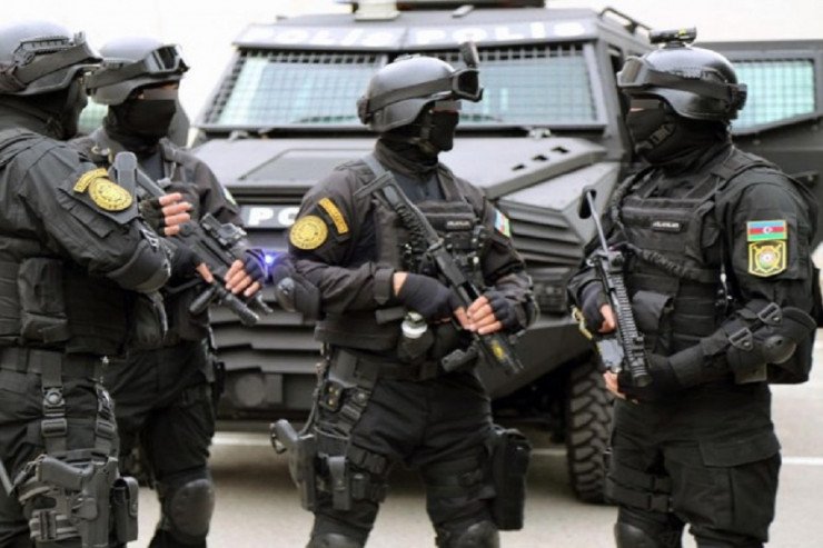 Bakıda XÜSUSİ ƏMƏLİYYAT: silahlılar tutuldu 