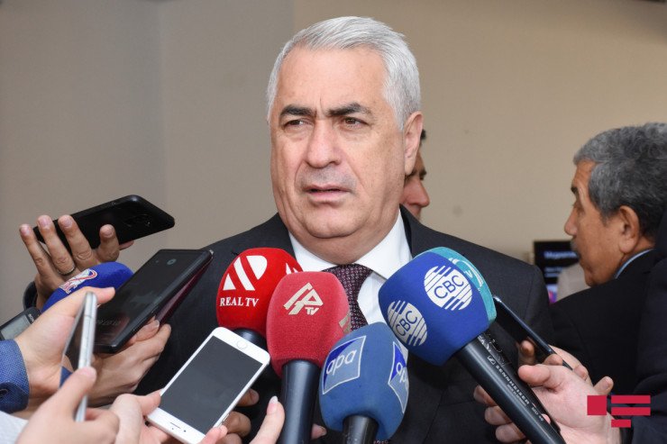 Cavid Qurbanov vəzifəsindən azad edildi 