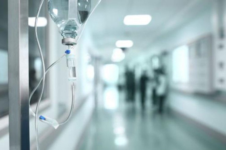 Azərbaycanda kişi arvadını bıçaqladı - YENİLƏNİB