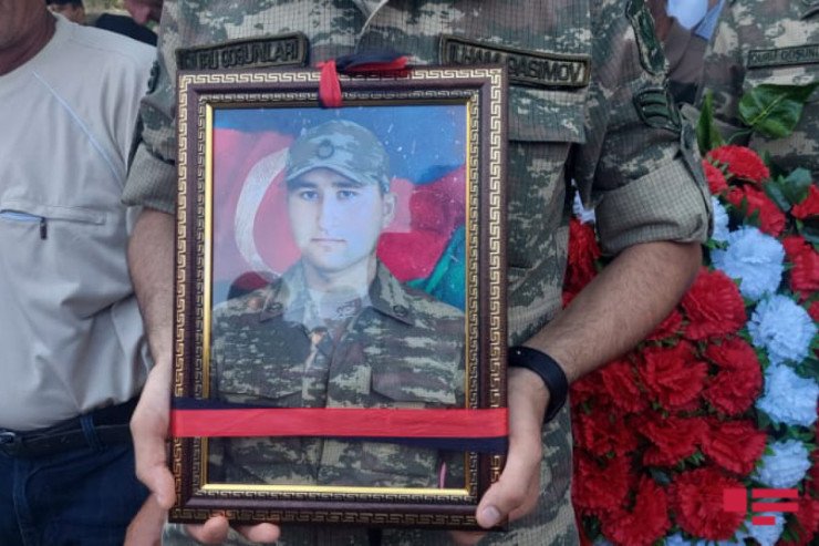 Şəhidimiz Şəmkirdə dəfn edildi - FOTO - YENİLƏNİB