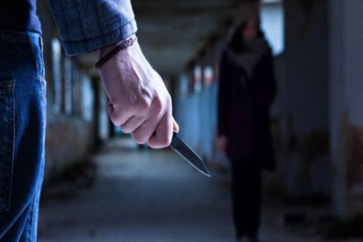 Bakıda kişi qadını DOĞRADI: 12 bıçaq...