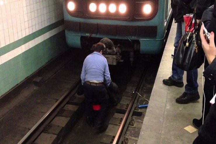Bakı metrosunda ÖLÜM